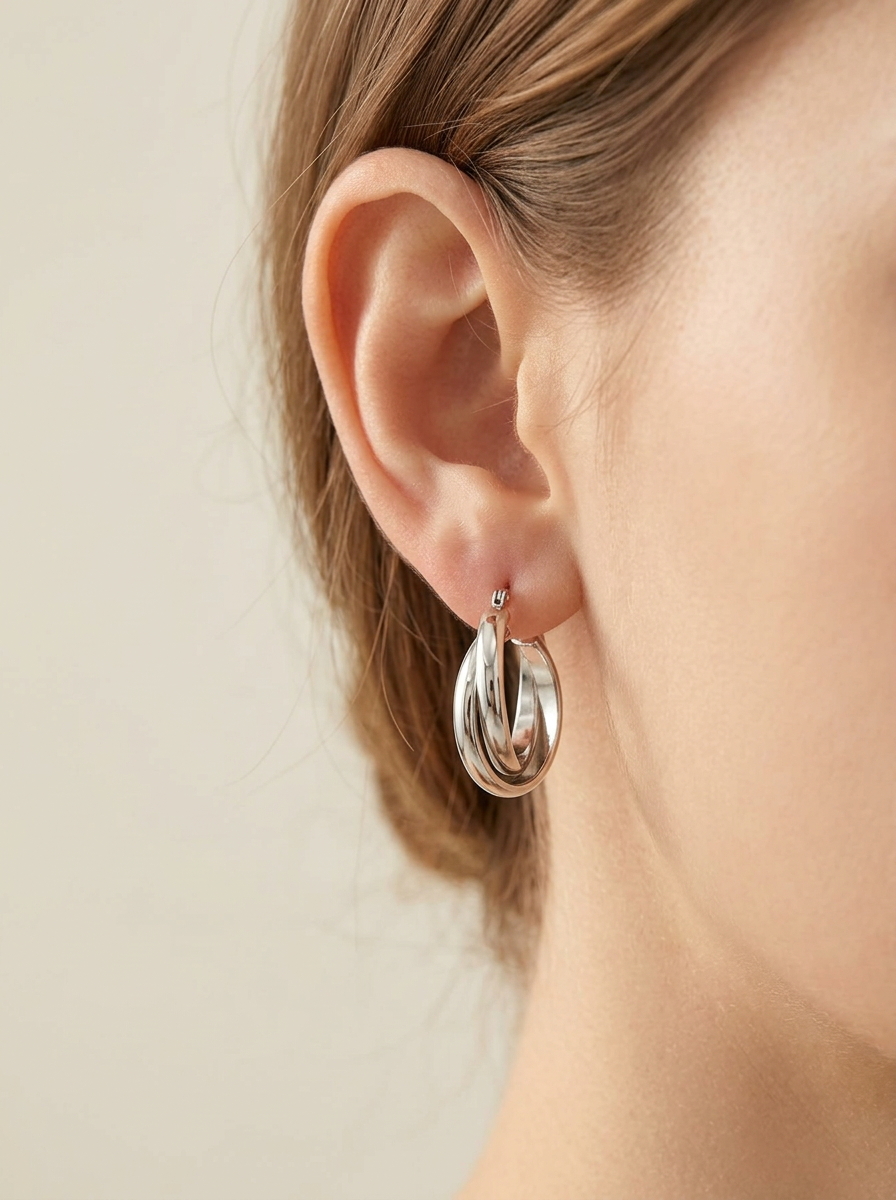 Boucles Entrelacées Argentées